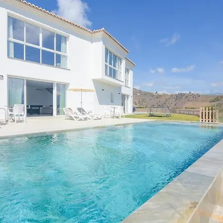 Gran Con Bonitas Vistas Villa Nerja